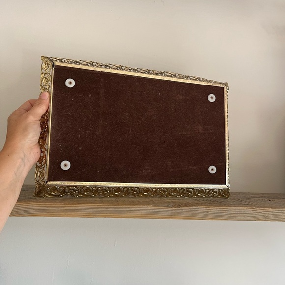 Vanity Mirror tray Gold filigree rectangle - Picture 4 of 4